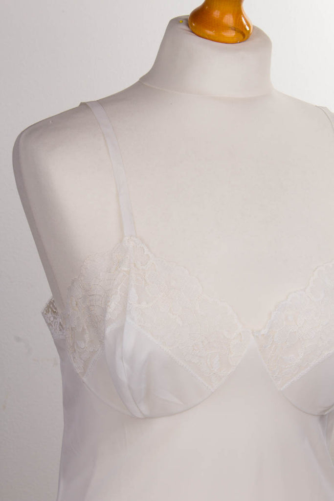 Sexy Unterhemd weiß Spitze 60er 70er Frau M 40-42 Rockabilly Sekretärin weiß vintageberlin.de
