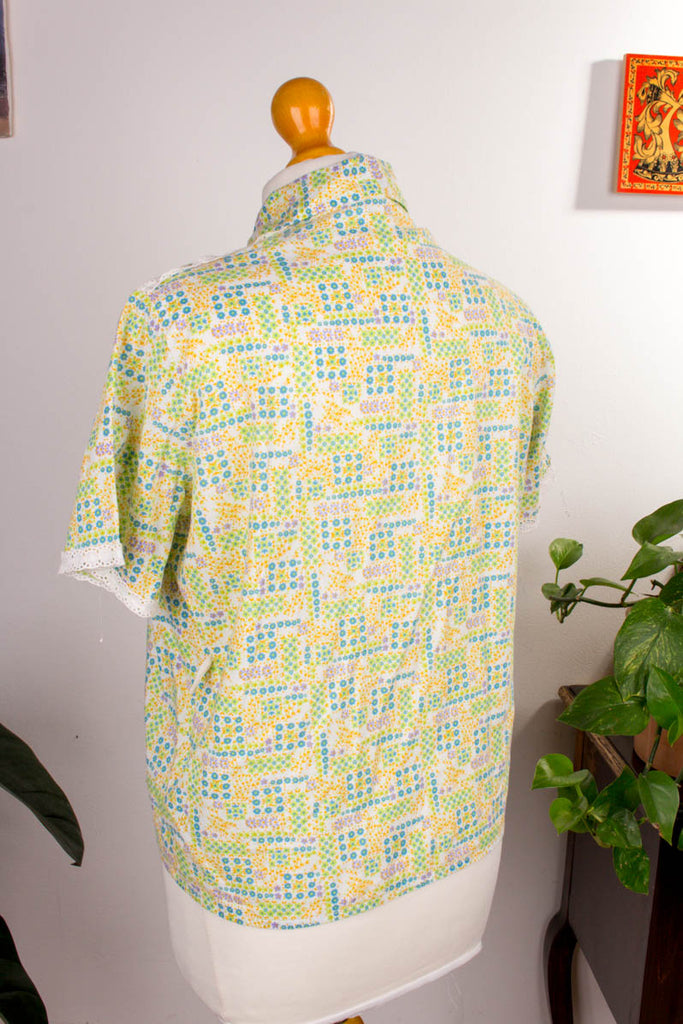 70s Bluse pastell grün 60er 70er bunt Disco Frau M 40-42 Schlager vintageberlin.de