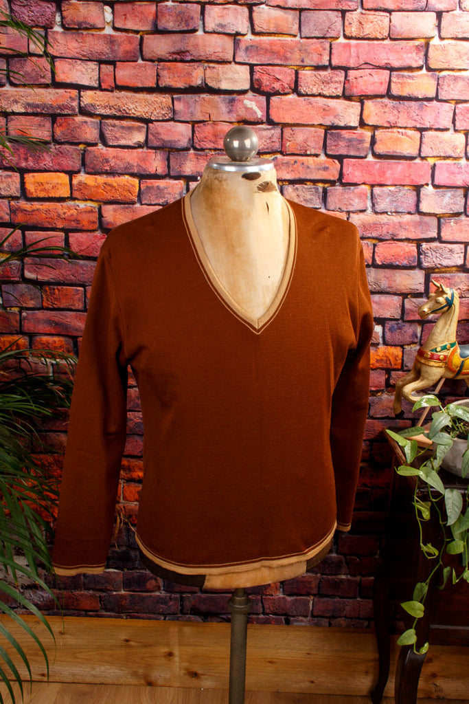 Wollshirt braun V-Ausschnitt 60er 70er braun Dandy Disco M 48-50 Mann real-rockabilly Rockabilly Schlager Special vintageberlin.de