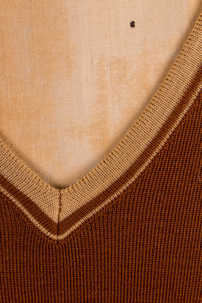 Wollshirt braun V-Ausschnitt 60er 70er braun Dandy Disco M 48-50 Mann real-rockabilly Rockabilly Schlager Special vintageberlin.de