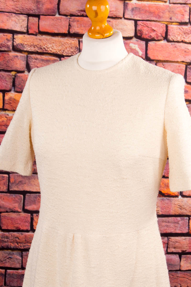 cremefarbenes Frottee Kleid