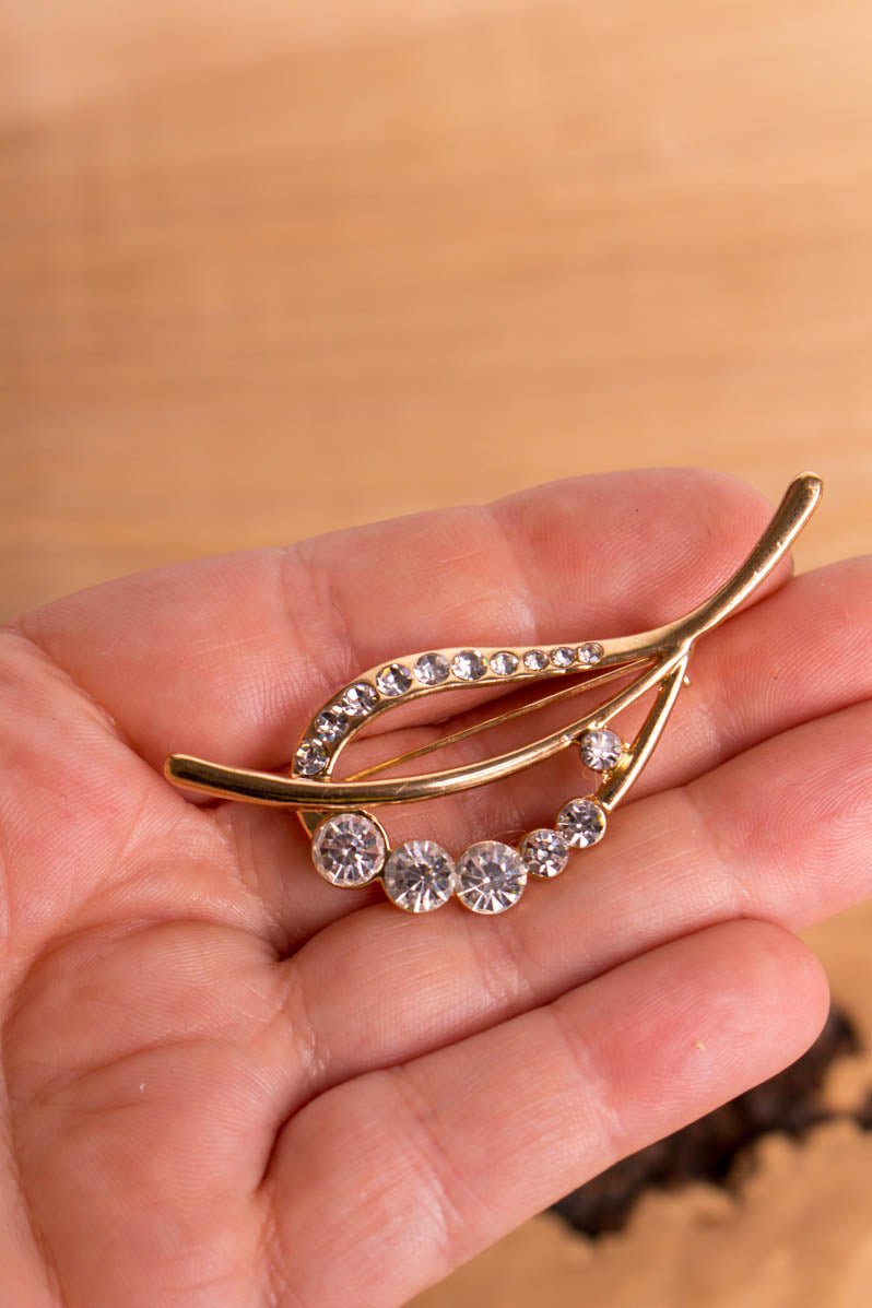 Vintage Messing Brosche Blatt + Strass