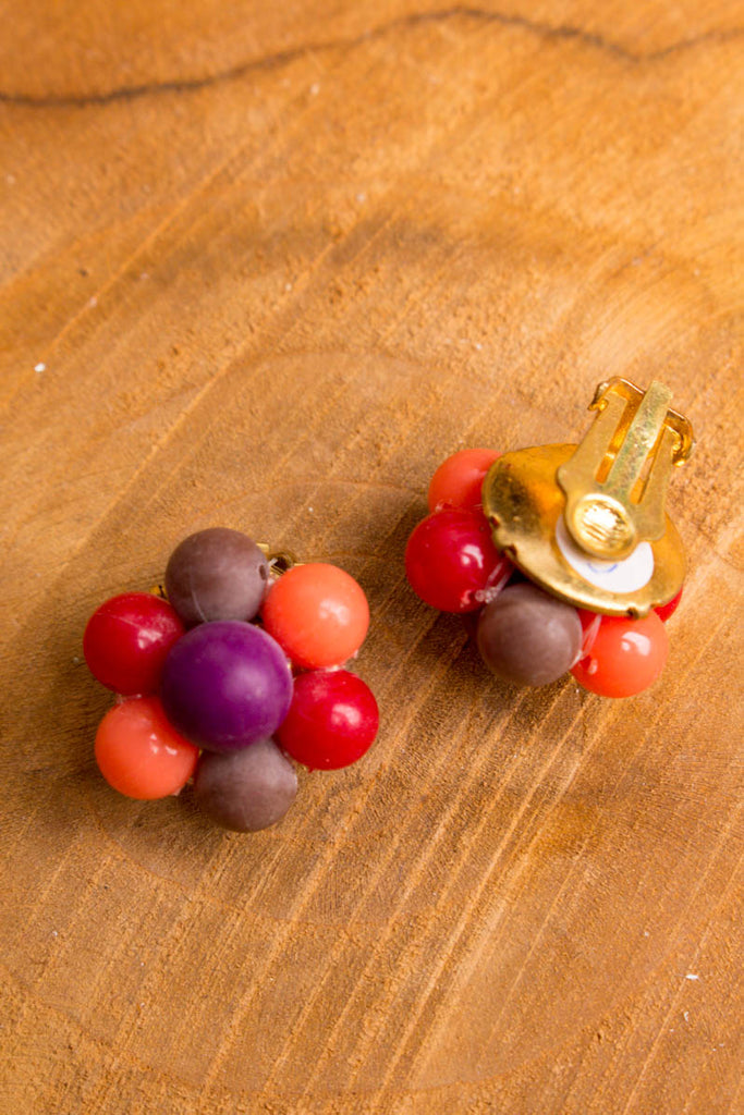 Vintage Ohrclips bunte Perlen 50er 60er 70er Abendmode Accessoires bunt Disco Ohrschmuck real-disco real-rockabilly Rockabilly Schlager Schmuck Sekretärin Special vintageberlin.de