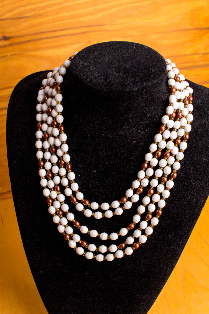 Vintage Collier weiß+kupfer