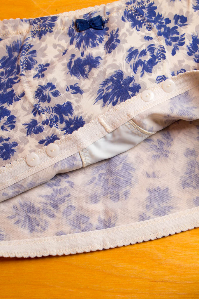 Sexy Miederrock blau weiß 60er blau Frau M 40-42 Rockabilly S 36-38 Sekretärin Special weiß vintageberlin.de