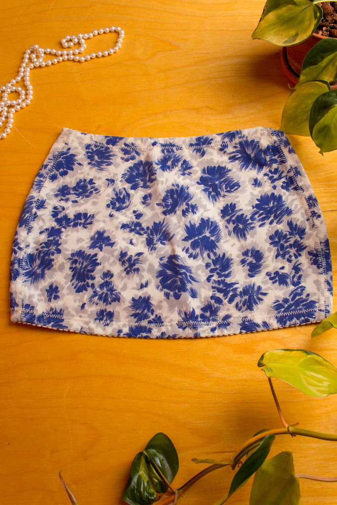 Sexy Miederrock blau weiß 60er blau Frau M 40-42 Rockabilly S 36-38 Sekretärin Special weiß vintageberlin.de