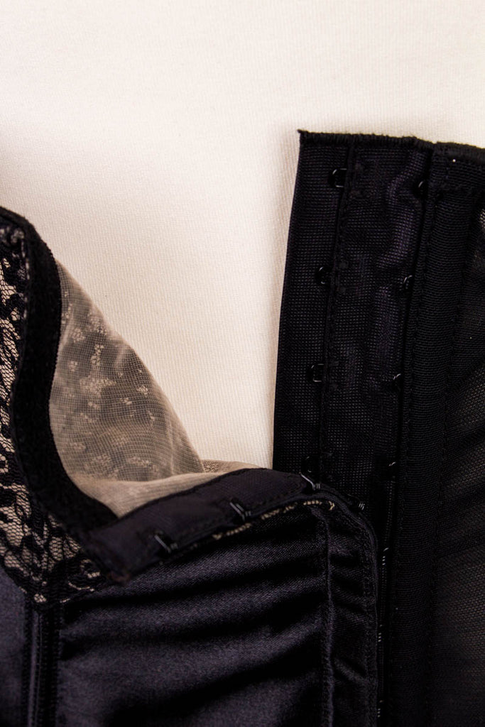 Sexy Hüftmieder schwarz + Strapshalter 50er 60er Frau Gothic L 44-46 M 40-42 real-rockabilly Rockabilly S 36-38 schwarz Sekretärin Special vintageberlin.de