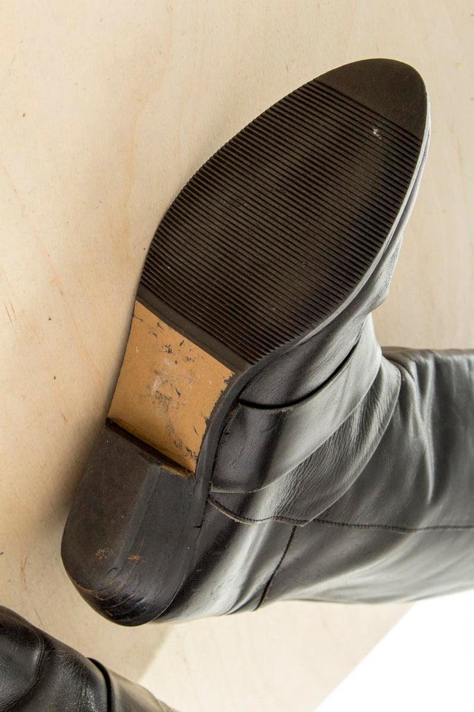 Vintage Leder Stiefel schwarz Knoten 35 80er Boho Disco Frau Rockabilly Sale Schuhe schwarz Sekretärin vintageberlin.de