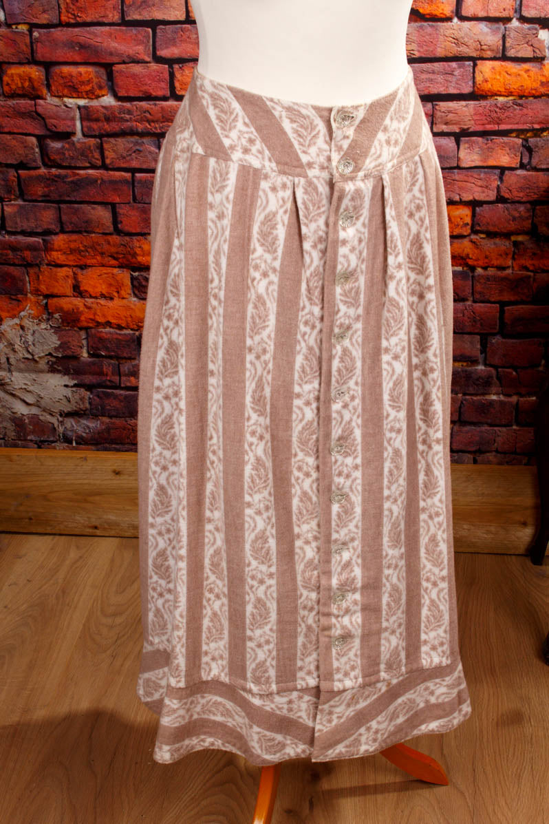 Vintage Winterrock beige Knopfleiste