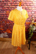 60s Polyesterkleid gelb 60er Disco Frau gelb M 40-42 Rockabilly vintageberlin.de