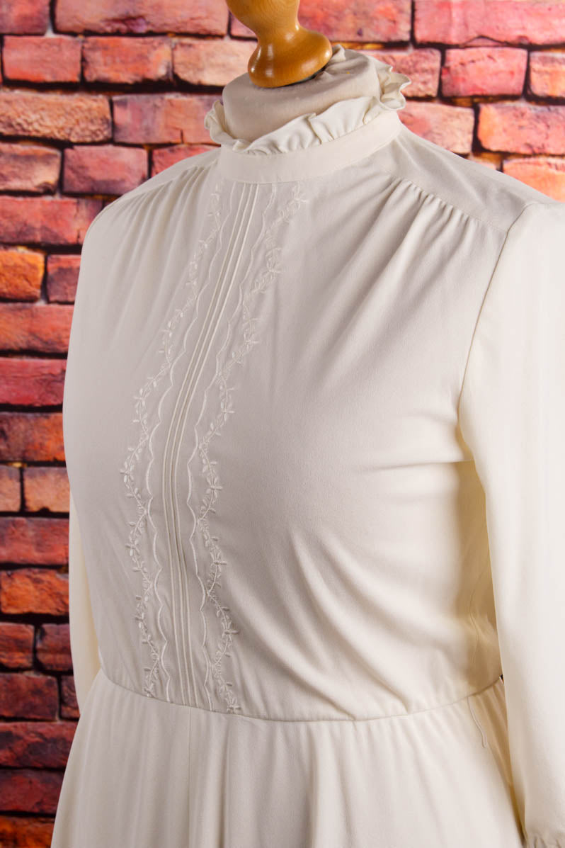 70s Brautkleid kurz Stehkragen