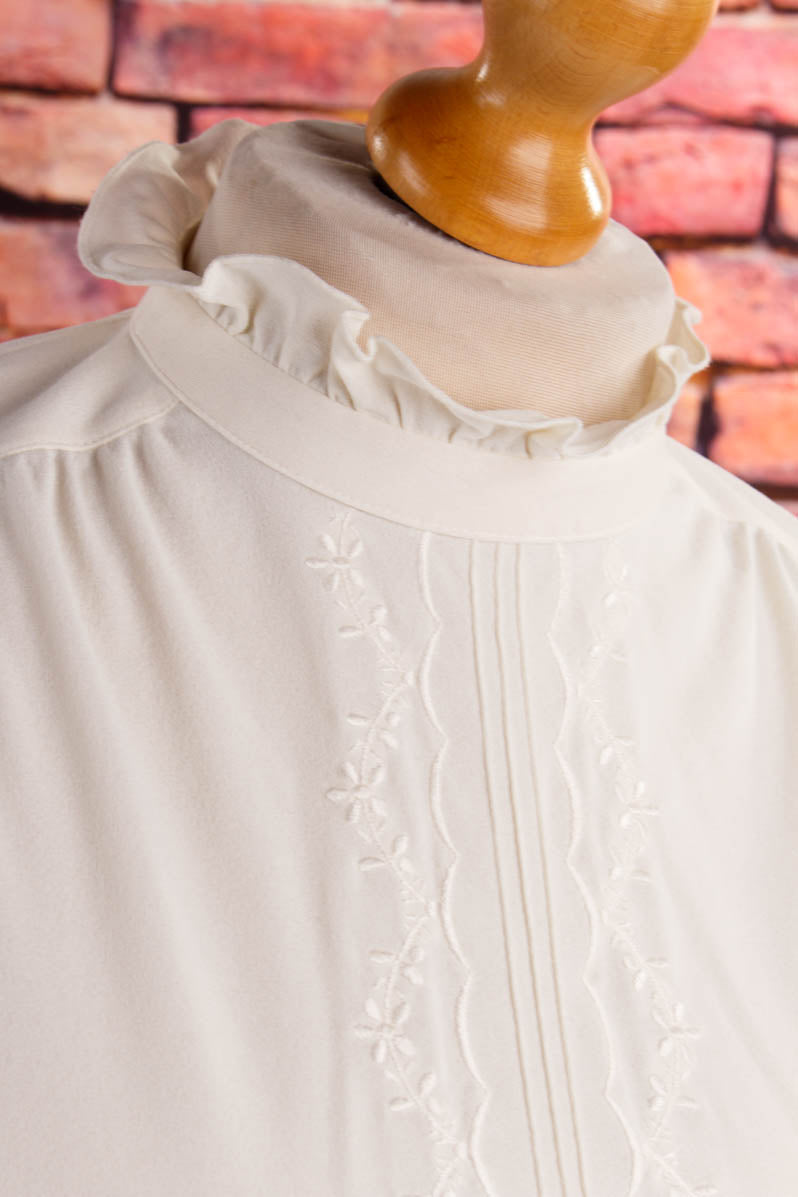 70s Brautkleid kurz Stehkragen