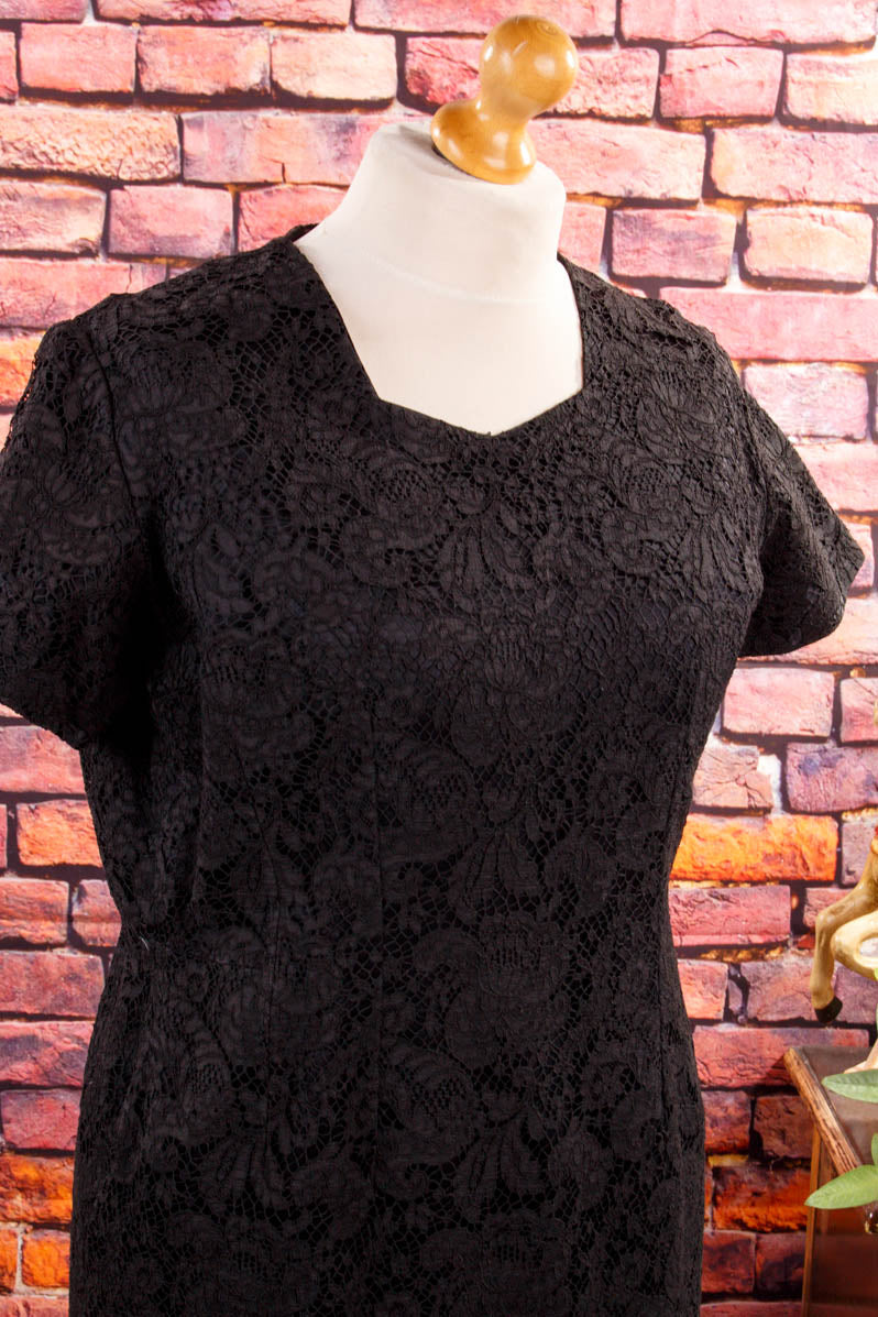 Spitze Abendkleid schwarz + Jacke