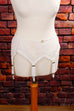 Vintage Strapshalter weiß Default Title 60er 70er Disco Frau Rockabilly S 36-38 Sekretärin Special weiß vintageberlin.de