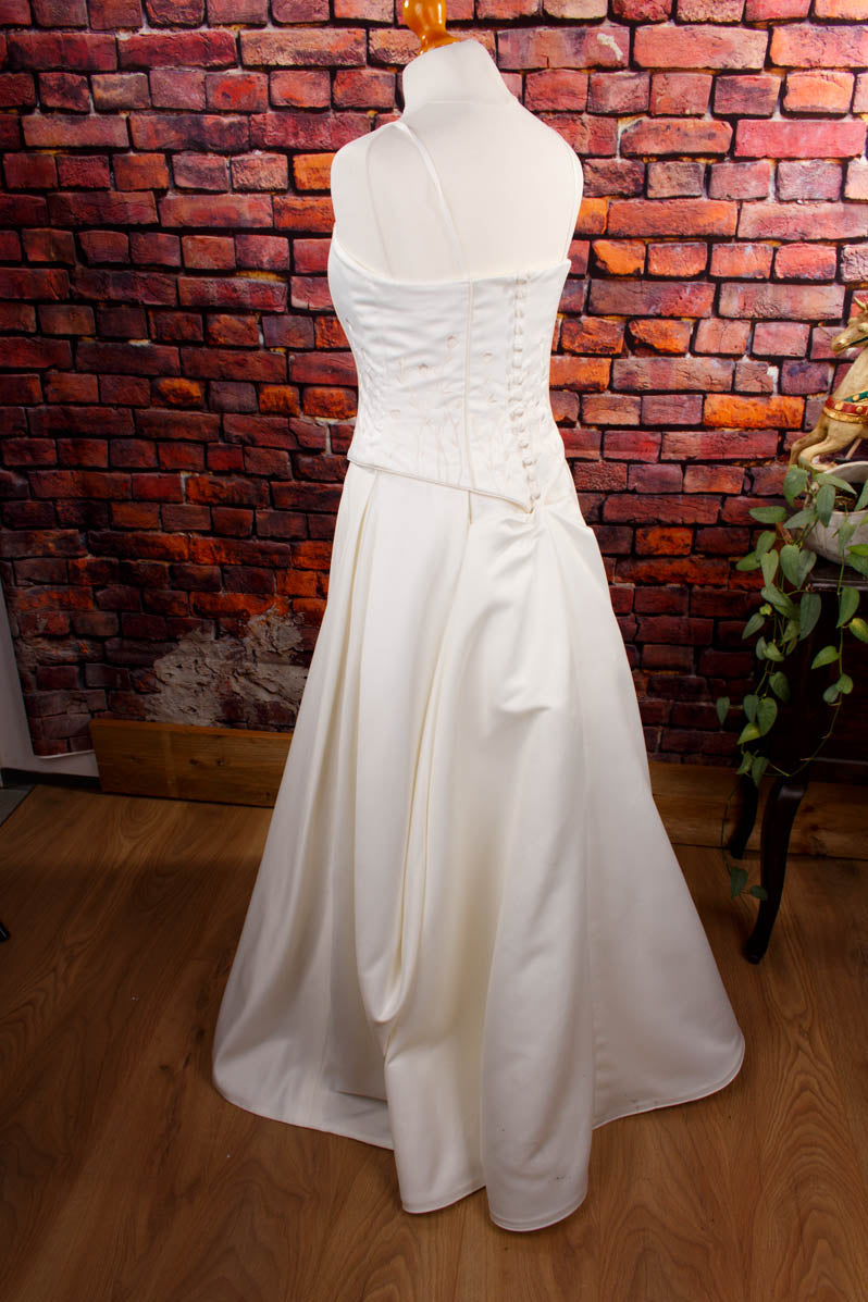 elegantes Brautkleid ivory