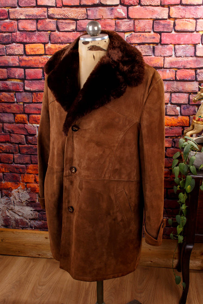 Vintage Lammfellmantel braun Default Title 60er 70er Boho braun Dandy Hippie L 52-54 Mann Rockabilly Special vintageberlin.de