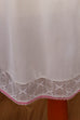 weißes Unterkleid Triumph 70er Disco Frau Rockabilly S 36-38 Special weiß vintageberlin.de