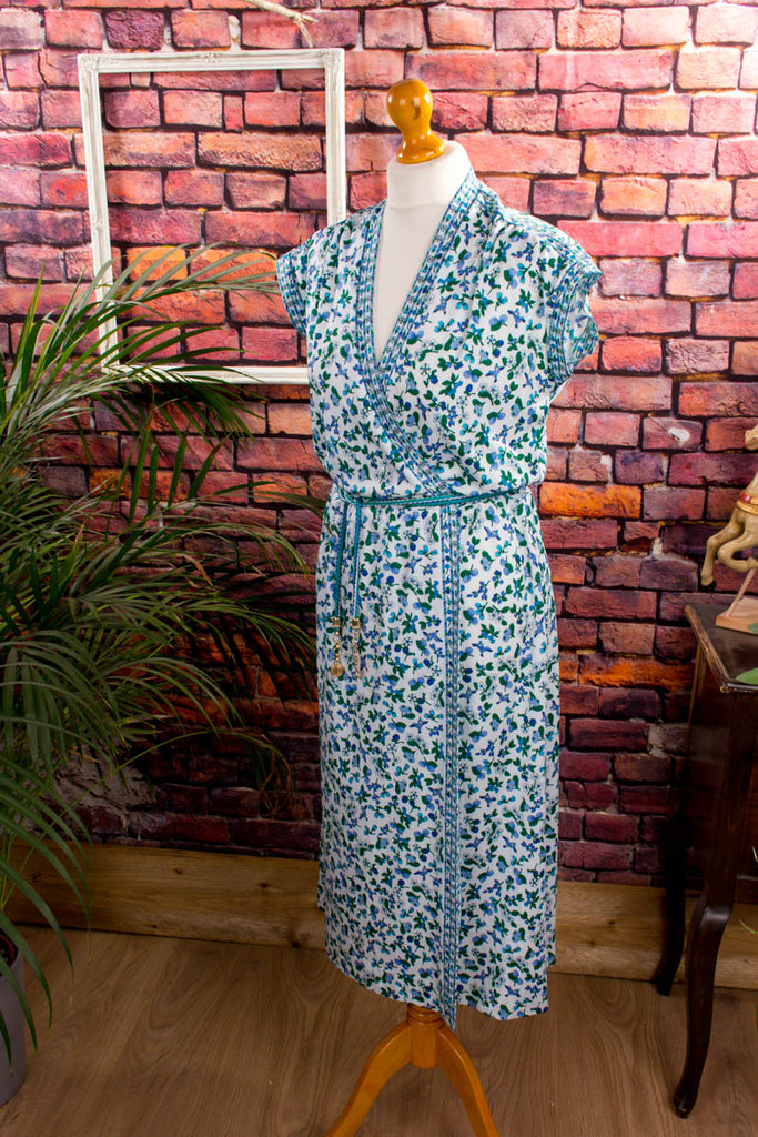 Sommerkleid blau Muster Default Title 70er blau Boho bunt Frau M 40-42 Rockabilly S 36-38 Special weiß vintageberlin.de
