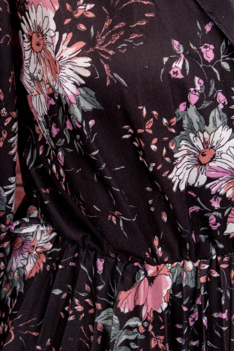 Plisseekleid schwarz bunt Blumen