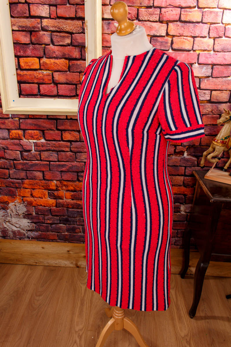 60s Strickkleid pink Streifen