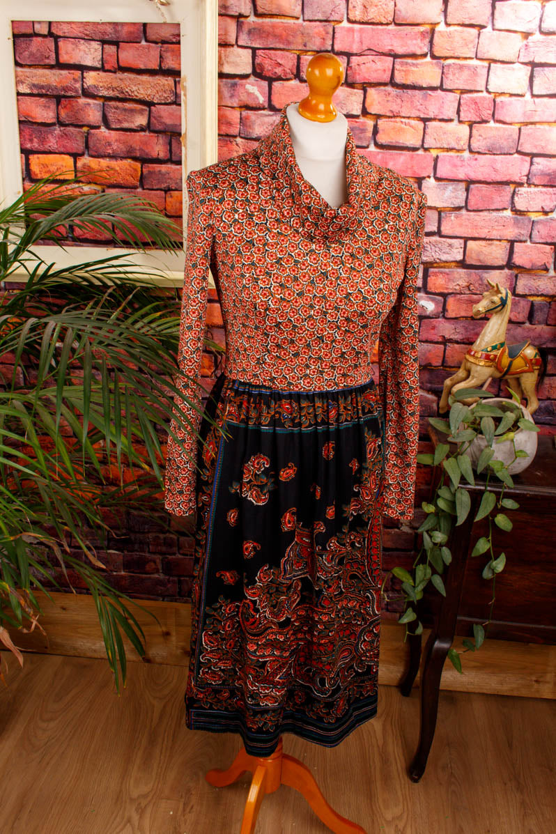 70er Stretchkleid Boho Muster