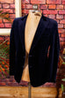 Vintage Samt Sakko nachtblau Default Title 70er Abendmode blau Boho Dandy Disco Mann S 44-46 Schlager Special vintageberlin.de