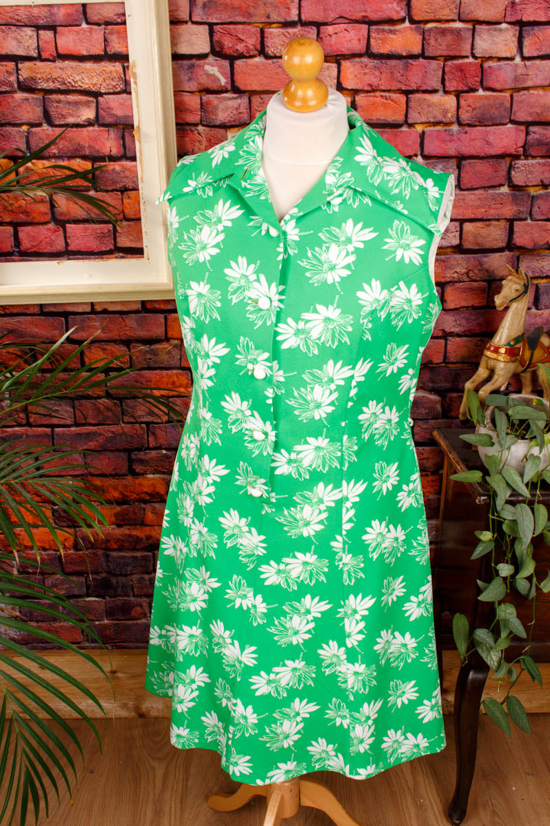 70s Schlagerkleid grasgrün