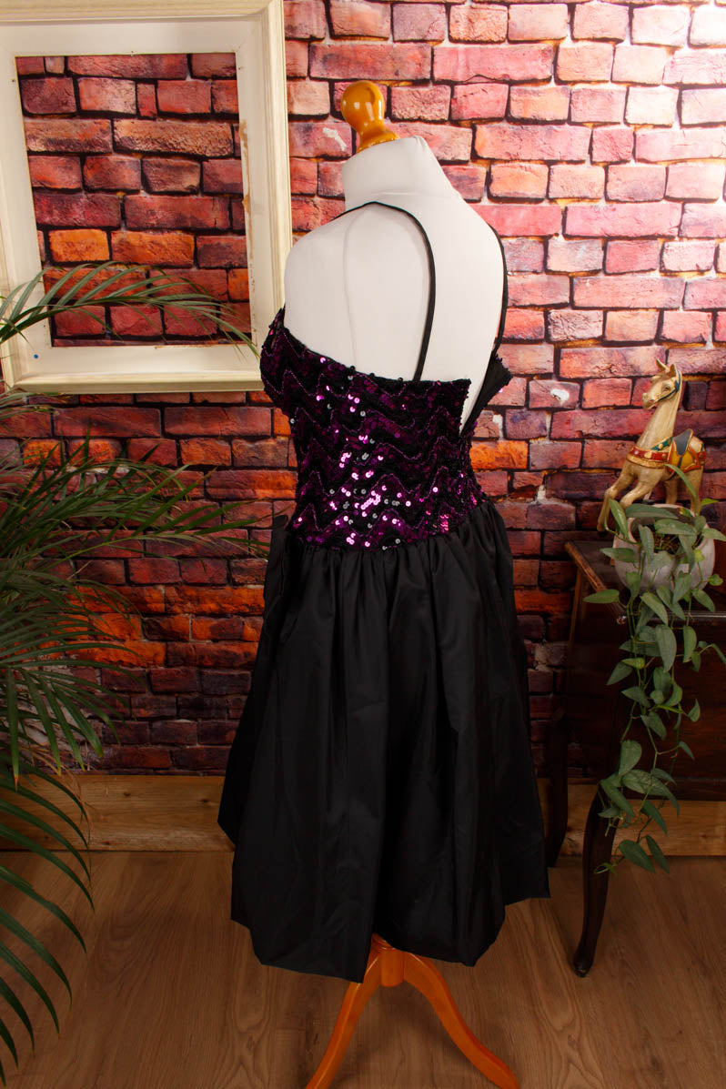 Partykleid schwarz lila Pailletten