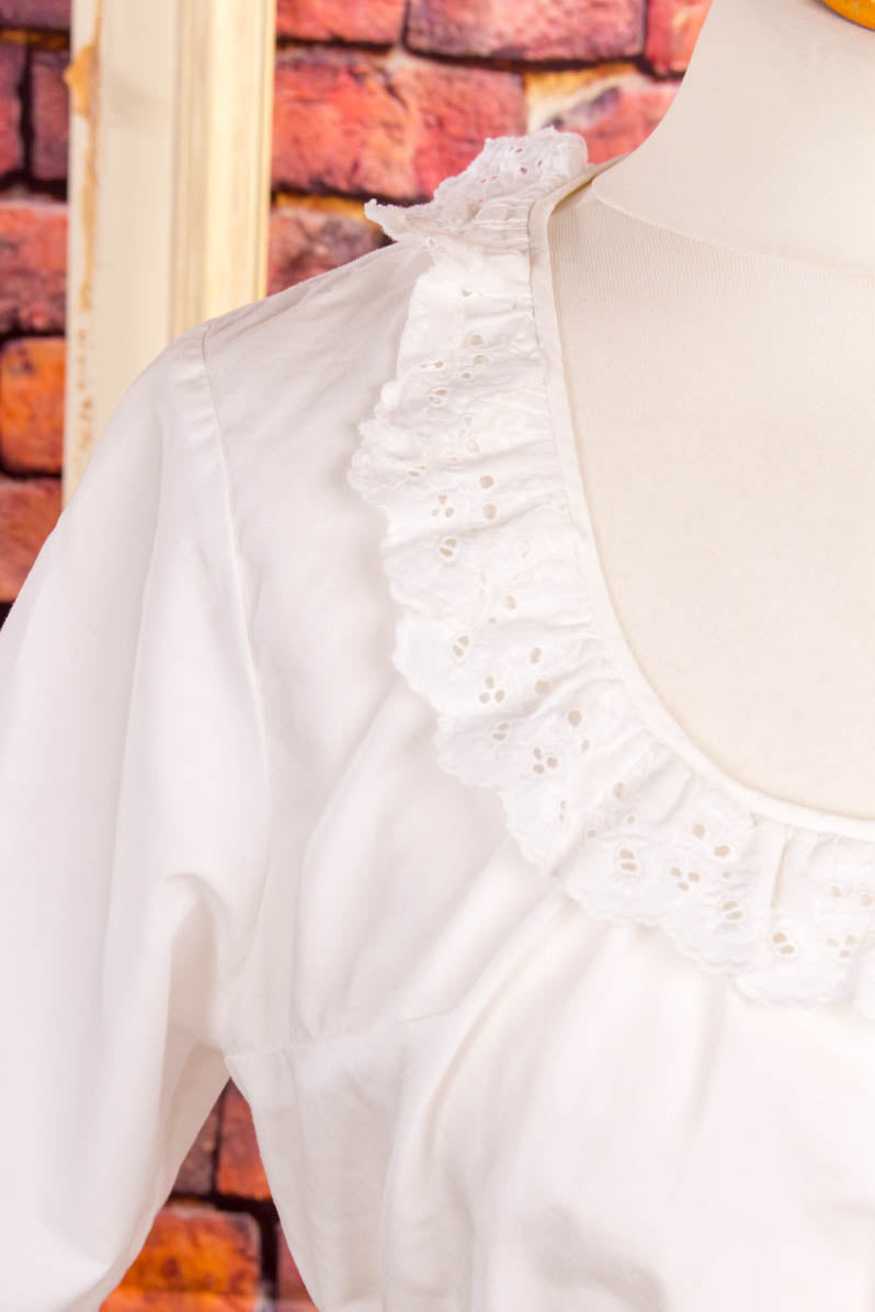 Dirndlbluse weiß Spitze