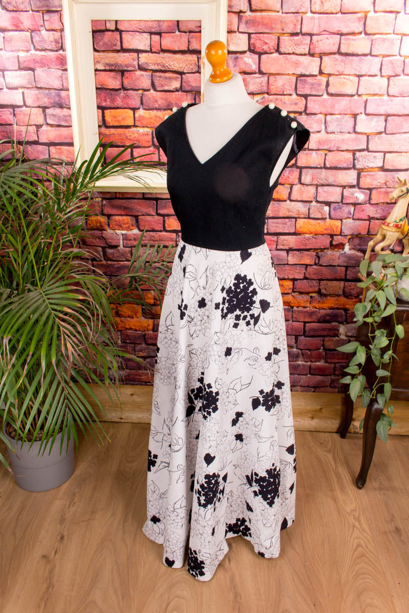 70s Maxikleid schwarz-weiß