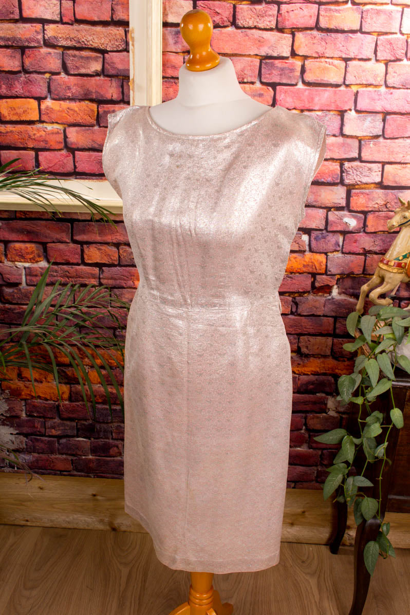 50s Etui Brokatkleid silber-rosé