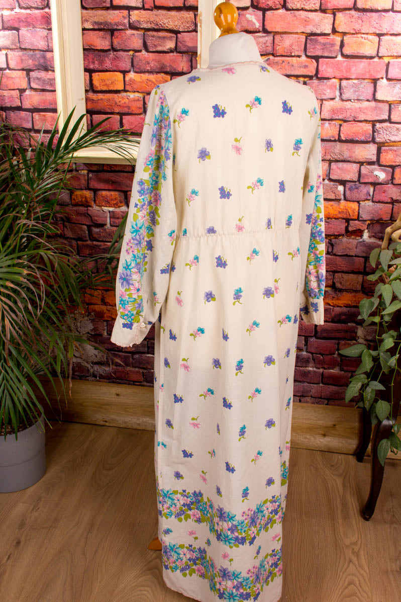 70s Nachtkleid Hauskleid Blumen