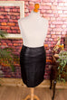 Lederrock kurz schwarz 80er 90er Frau Gothic M 40-42 schwarz Special vintageberlin.de