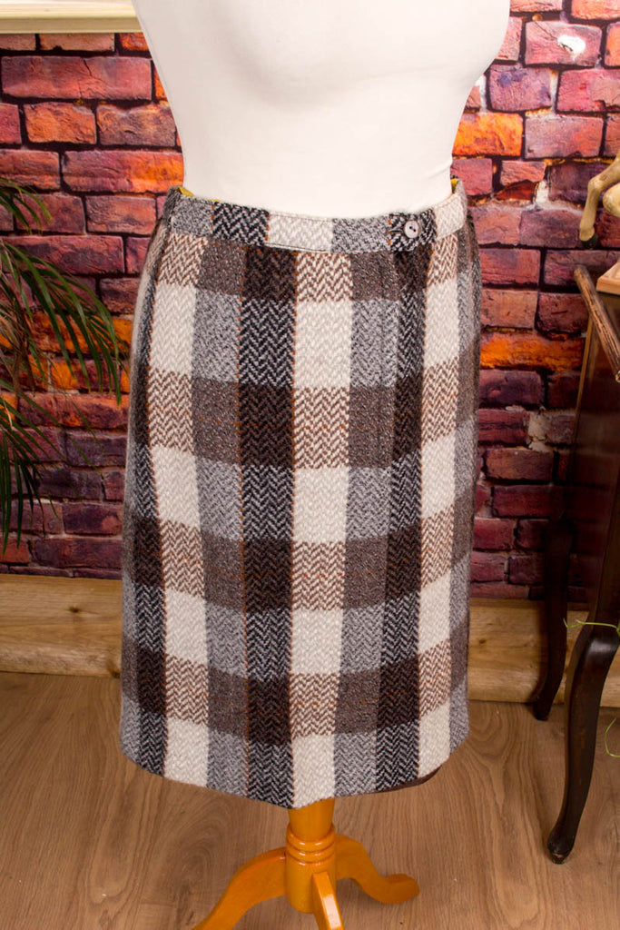 Wolle Winterrock braun Fischgrät 70er 80er beige braun Frau M 40-42 real-rockabilly Rockabilly Sekretärin Special vintageberlin.de