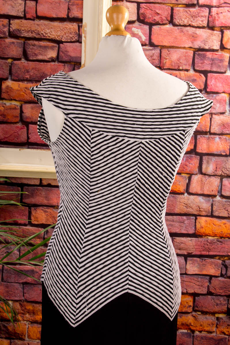 Stretch Abendkleid schwarz weiß Streifen