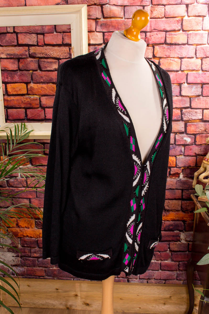 Strickjacke schwarz bunt Perlen