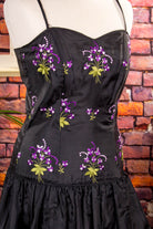 Cocktailkleid schwarz Veilchen