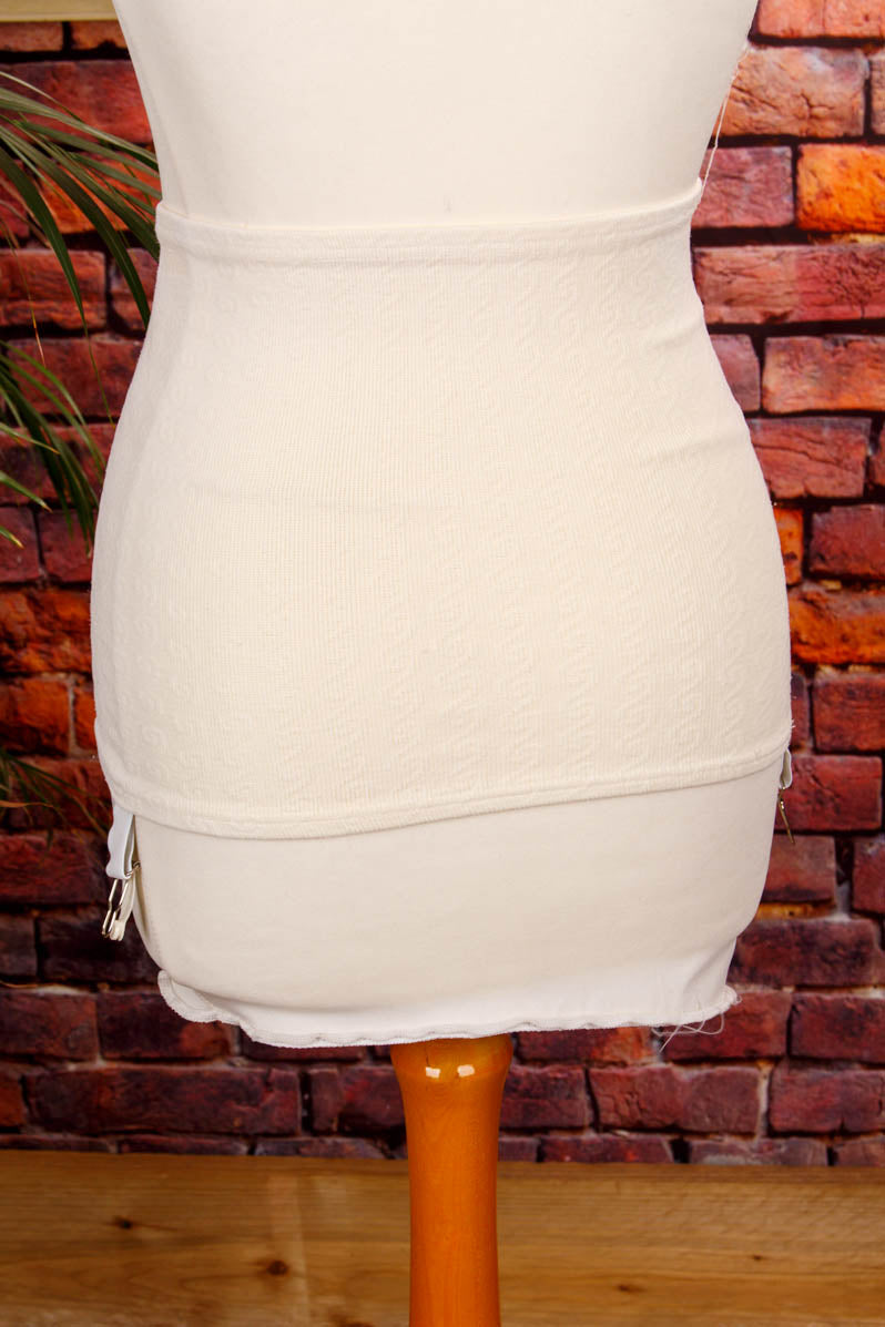 Miedergürtel creme