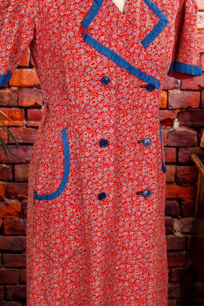 40s Schürzenkleid rot Muster
