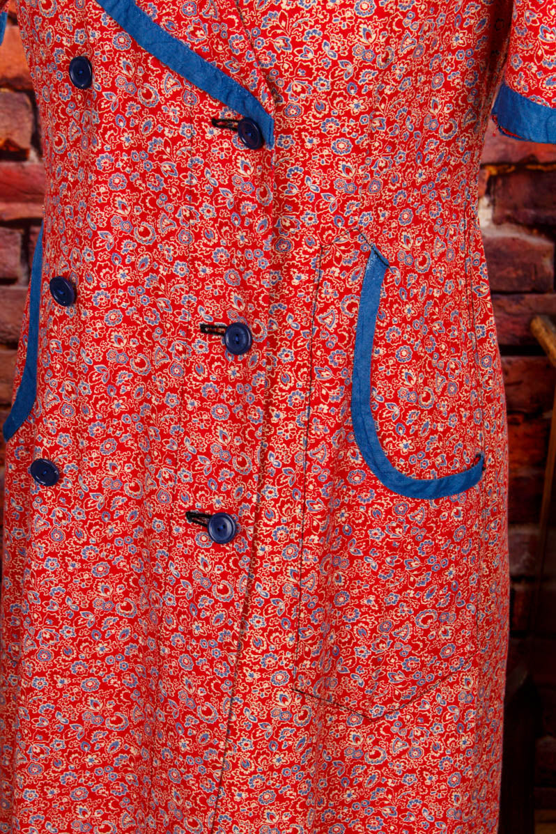 40s Schürzenkleid rot Muster