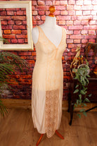 VEB Unterkleid apricot lang