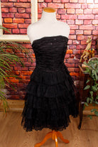 90s Partykleid schwarz Rüschen