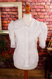 weiße Cottage Bluse Spitzenkragen 80er Boho Dirndl Frau Gothic Rockabilly S 36-38 Schlager Special weiß vintageberlin.de