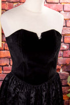 Sexy Minikleid schwarz Samt