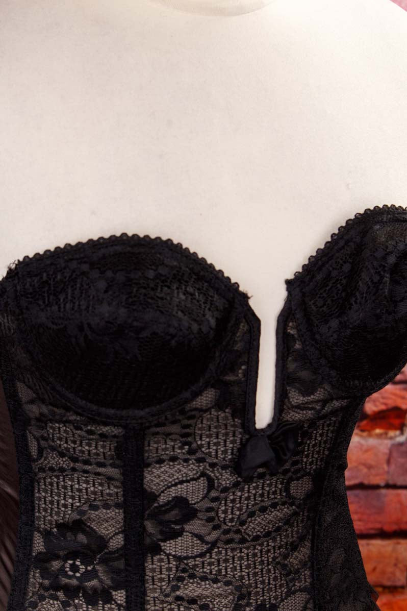 Gothic Spitzenkorsagen schwarz