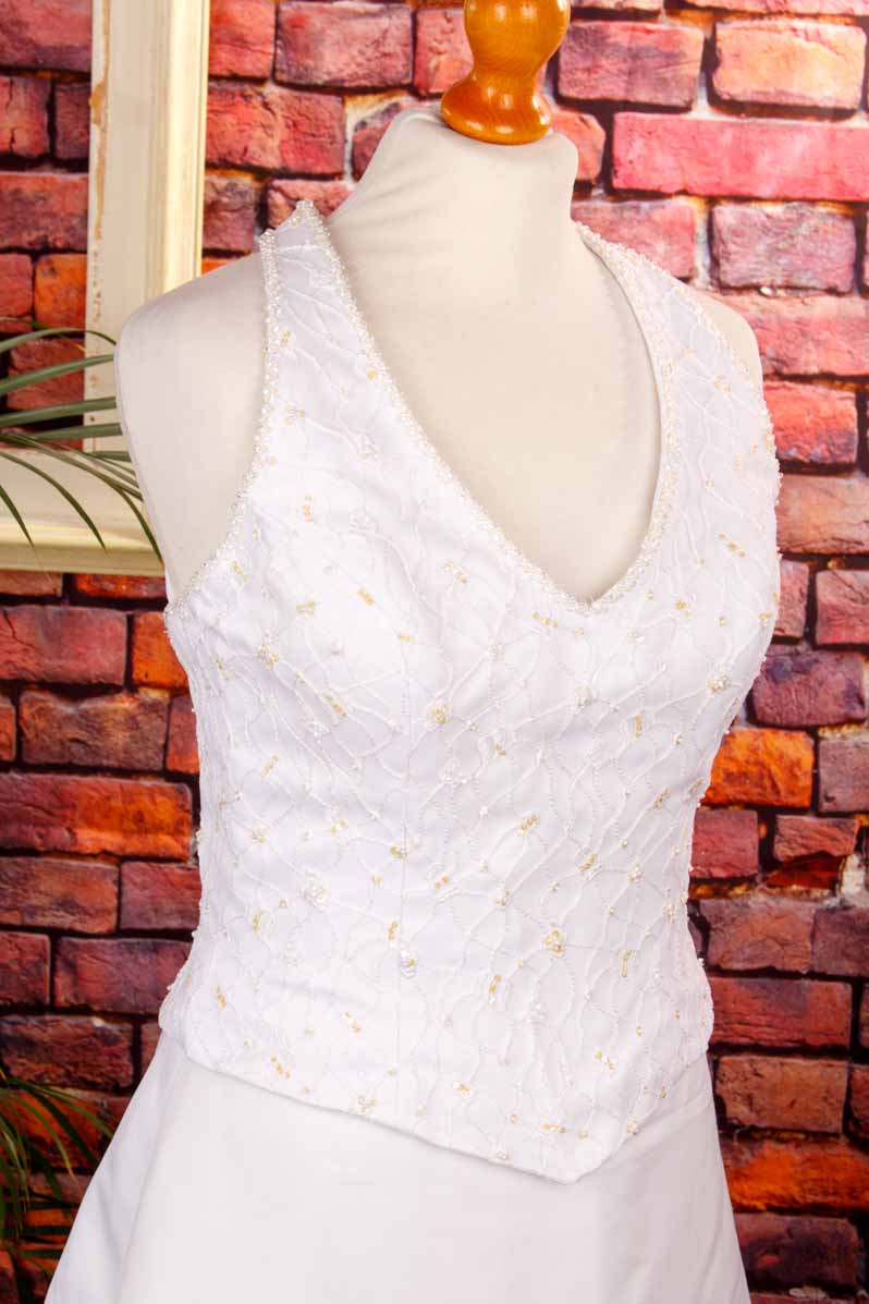Neckholder Brautkleid weiß