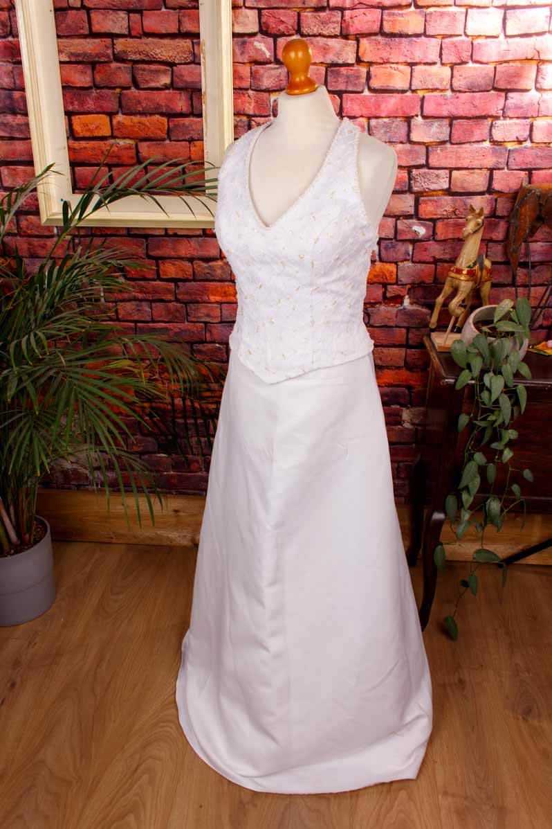 Neckholder Brautkleid weiß