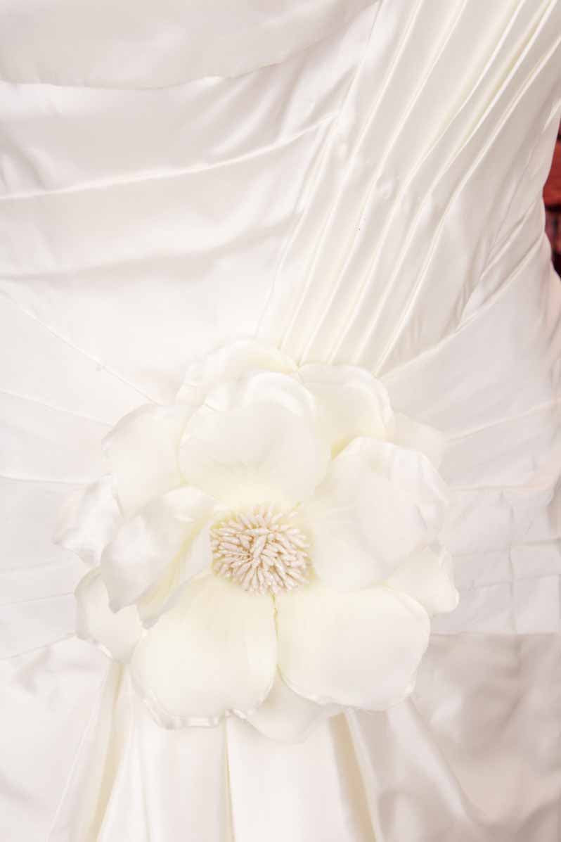 Vintage Brautkleid weiß drapiert