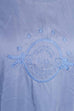 Seidentop taubenblau bestickt