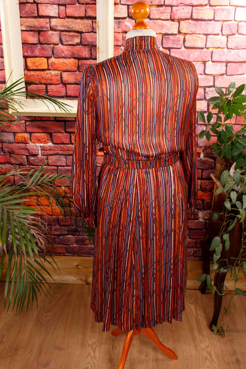 Seidenkleid Streifenmuster